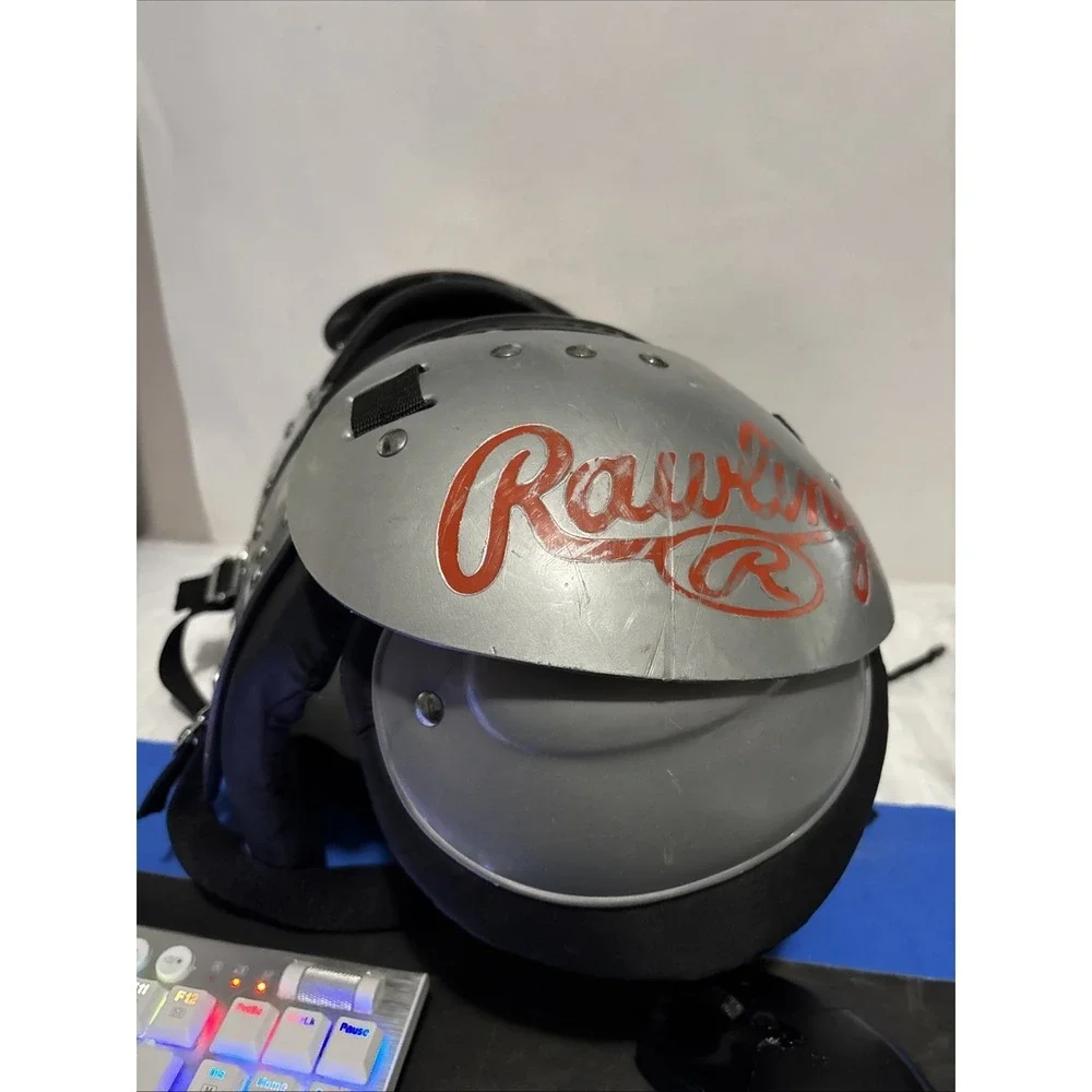 Rawlings Mag 16-m, 14-15, 70-100 lBS HS Adult Football Shoulder Pads